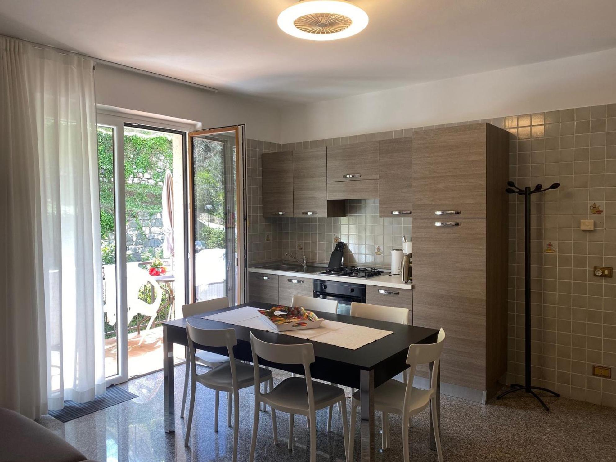 Casa Maya Brenzone sul Garda Exterior photo