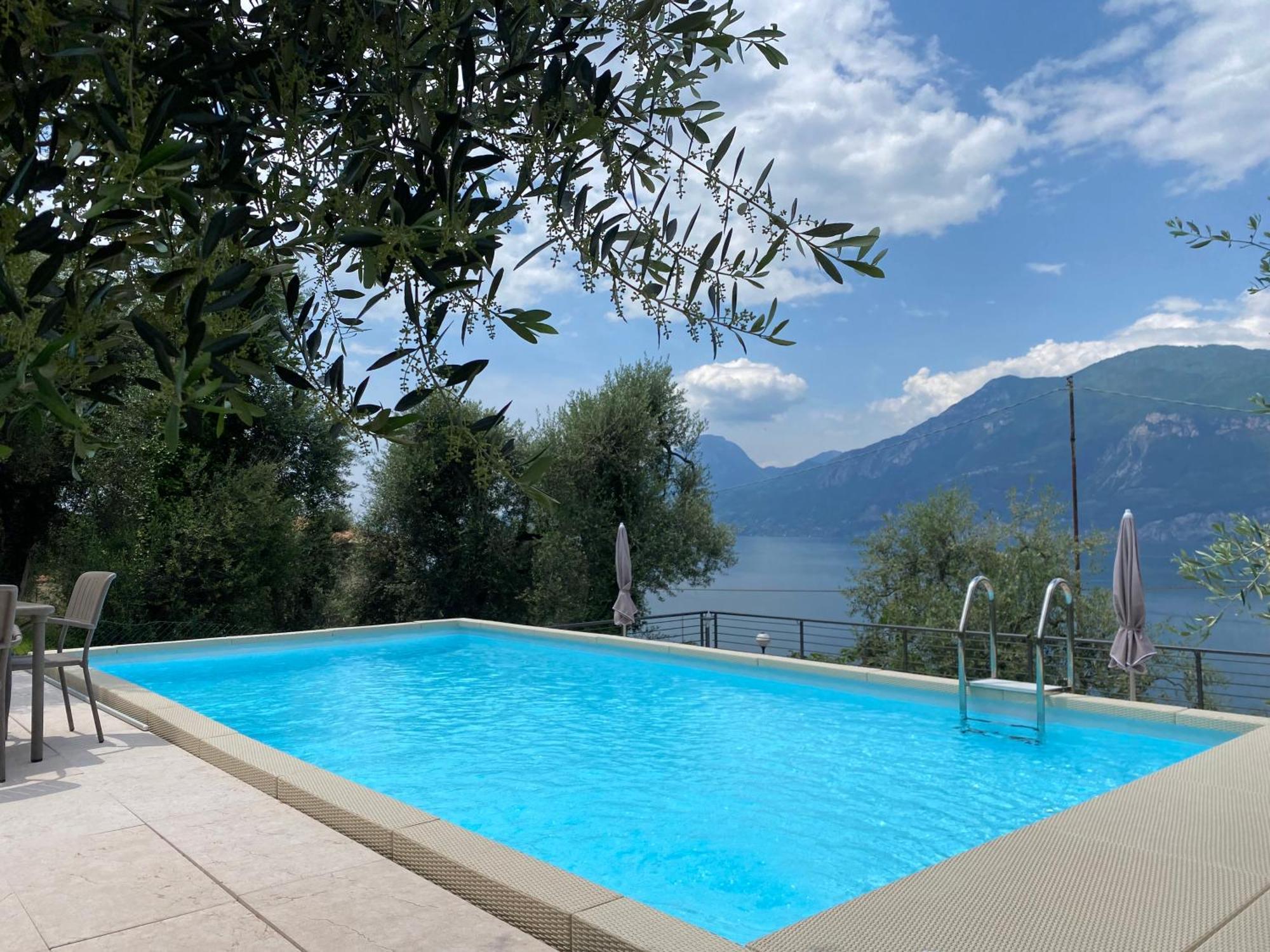 Casa Maya Brenzone sul Garda Exterior photo